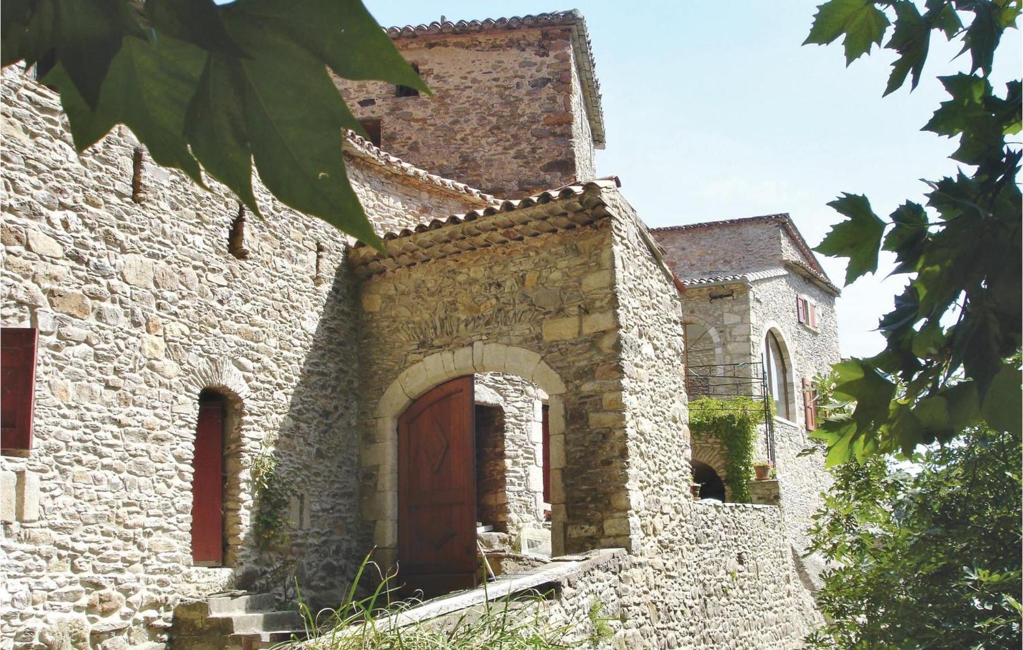 2 Bedroom Nice Apartment In Les Salles-Du-Gardon Soustelle Exterior photo